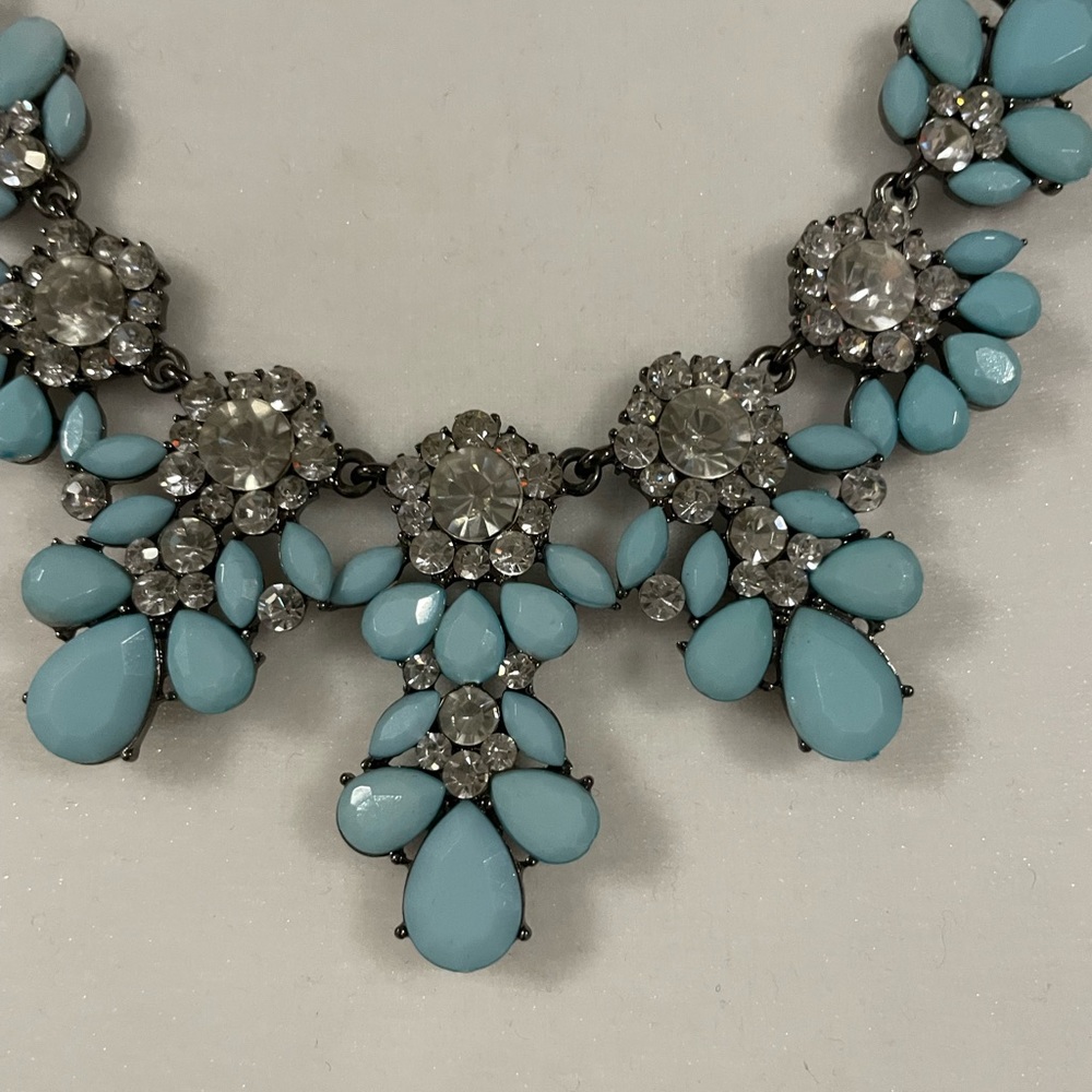 Tiffany blue colored necklace - Picture 6 of 6